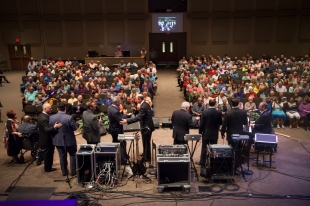 Great looking crowd! The Perrys, The Mark Trammell Quartet and Greater Vision closing out the night together.